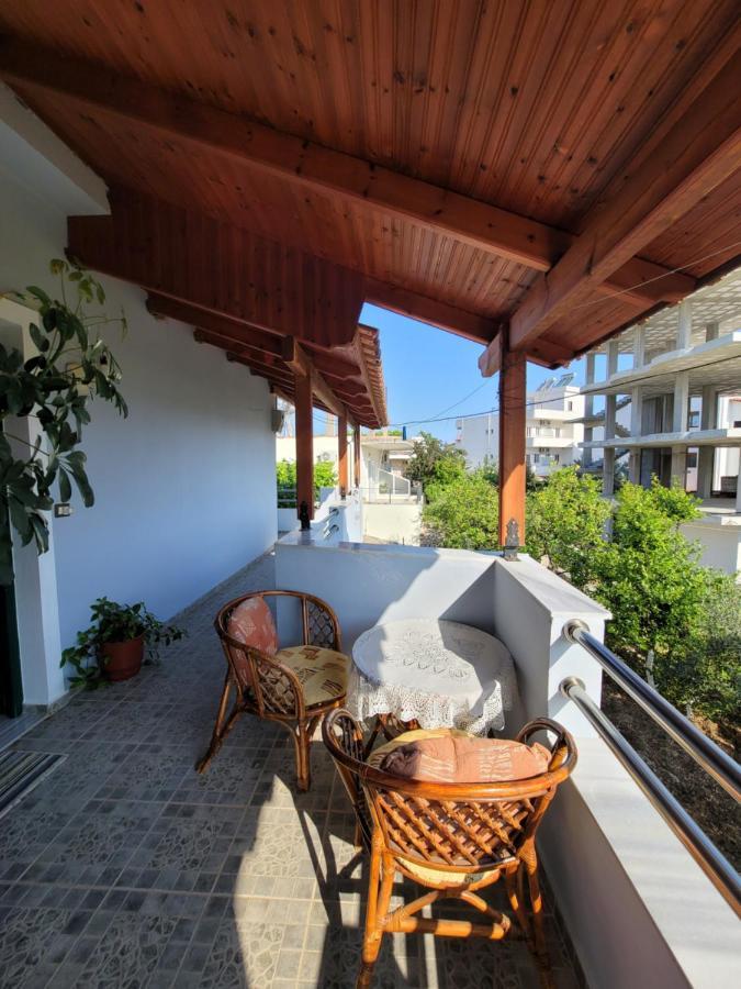 Petrefi Apartments Ksamil Extérieur photo
